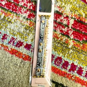Womens Apple Watch Band Size 38/40 NEW